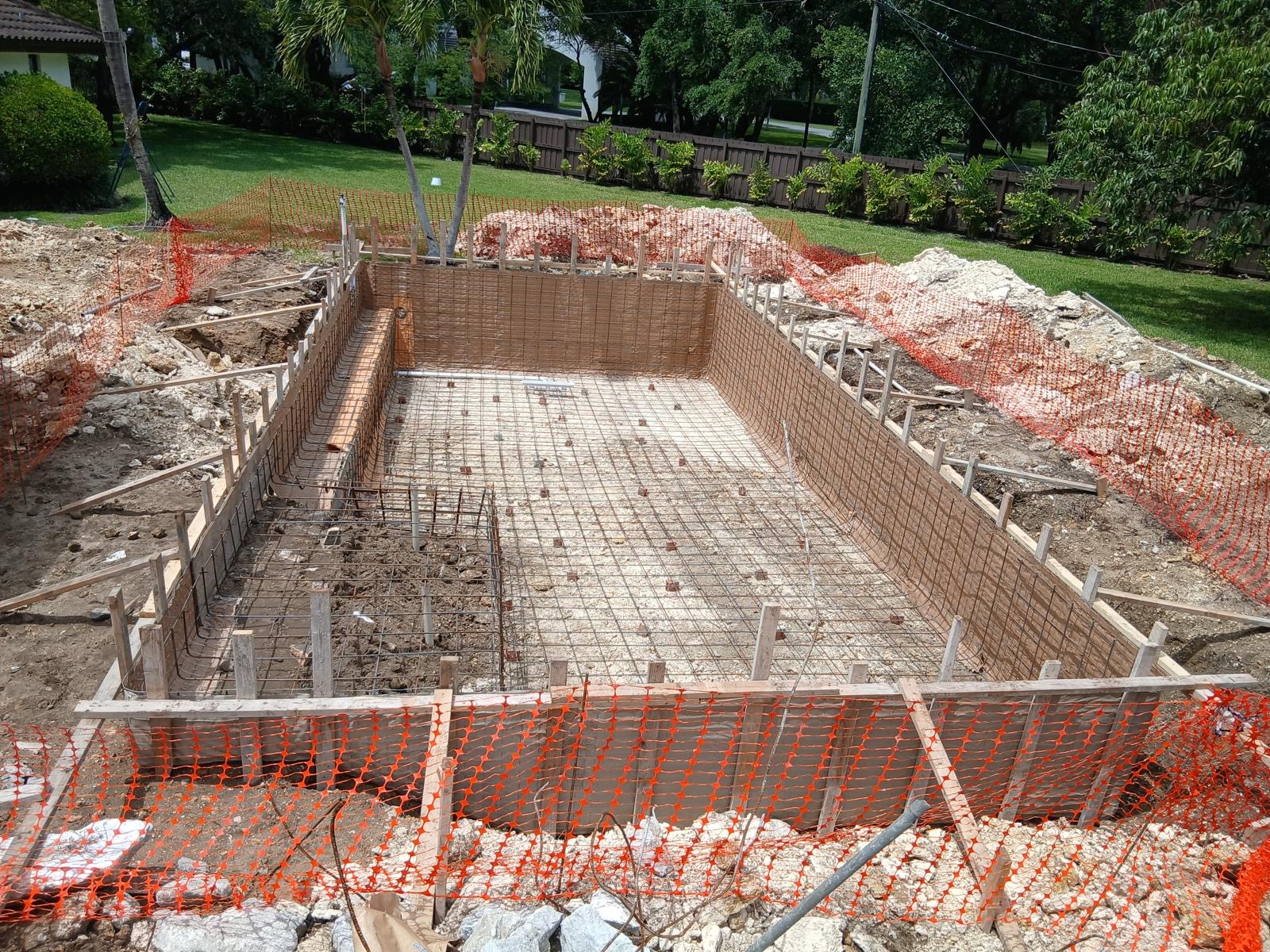 Custom pool shell with precise rebar grid